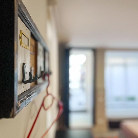 77/5 Hotel Chişinău Eksteriør billede