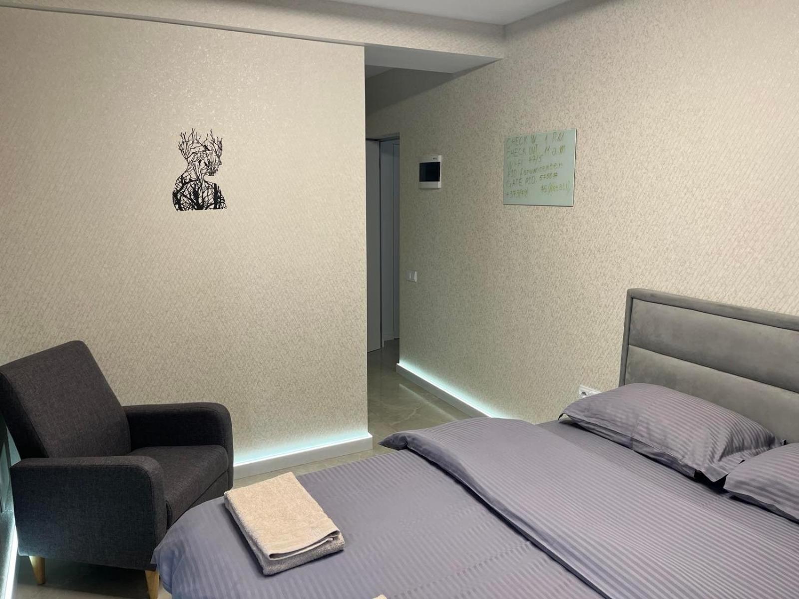 77/5 Hotel Chişinău Eksteriør billede