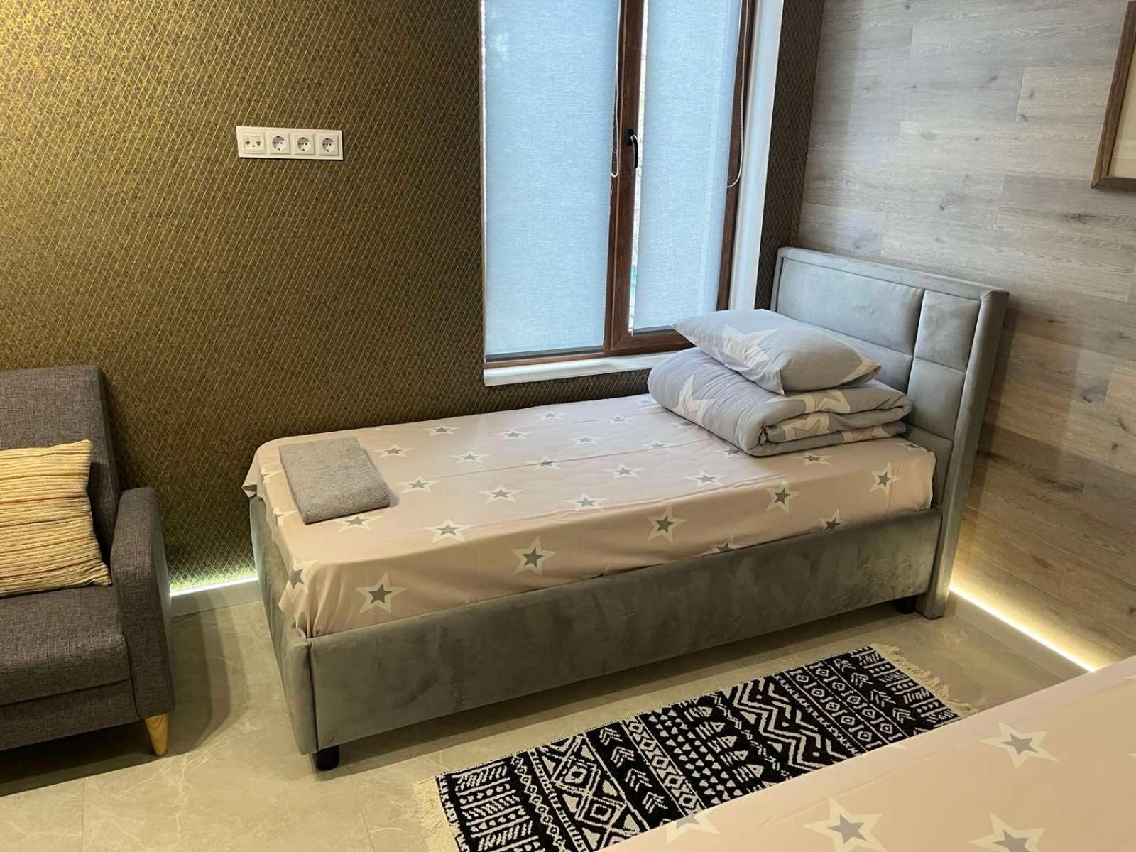77/5 Hotel Chişinău Eksteriør billede