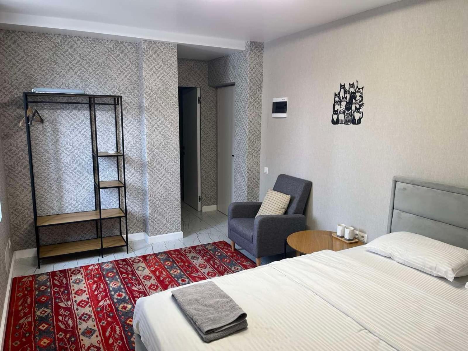 77/5 Hotel Chişinău Eksteriør billede