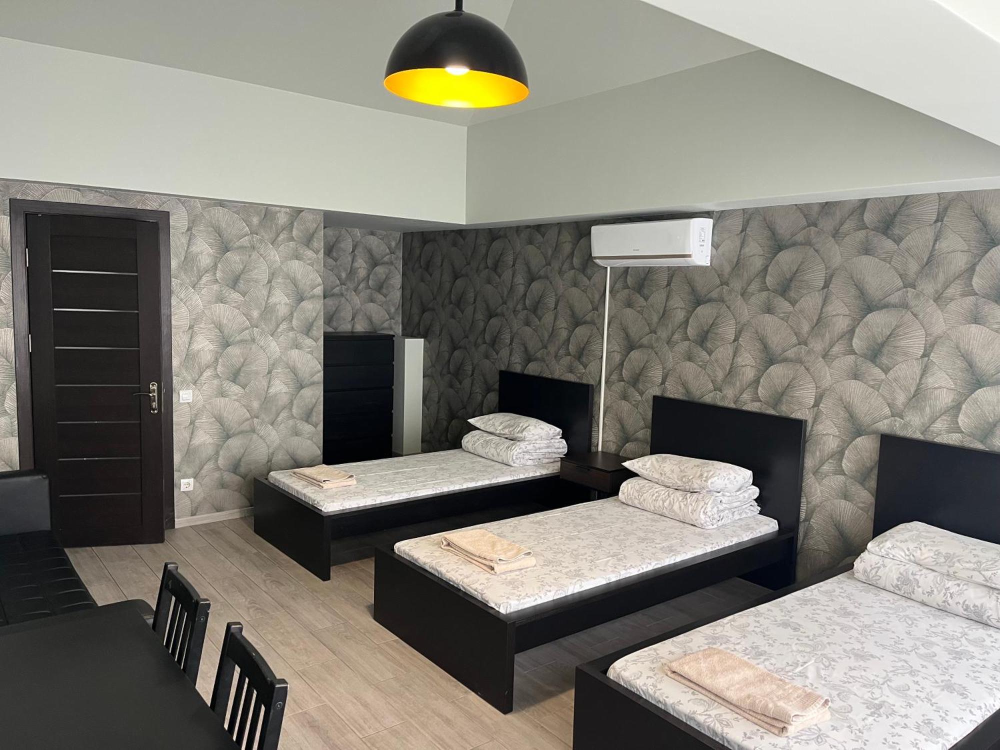 77/5 Hotel Chişinău Eksteriør billede