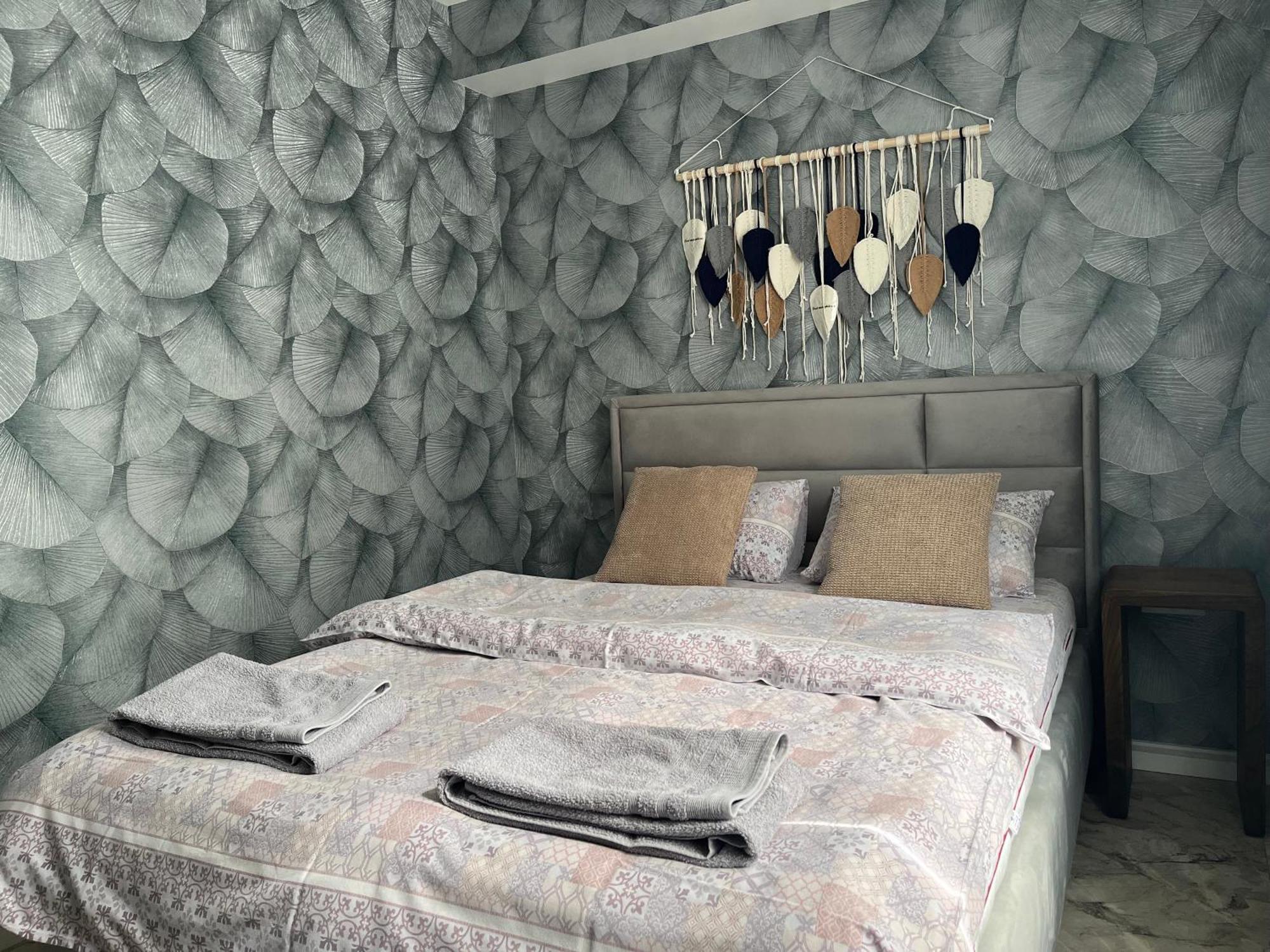 77/5 Hotel Chişinău Eksteriør billede