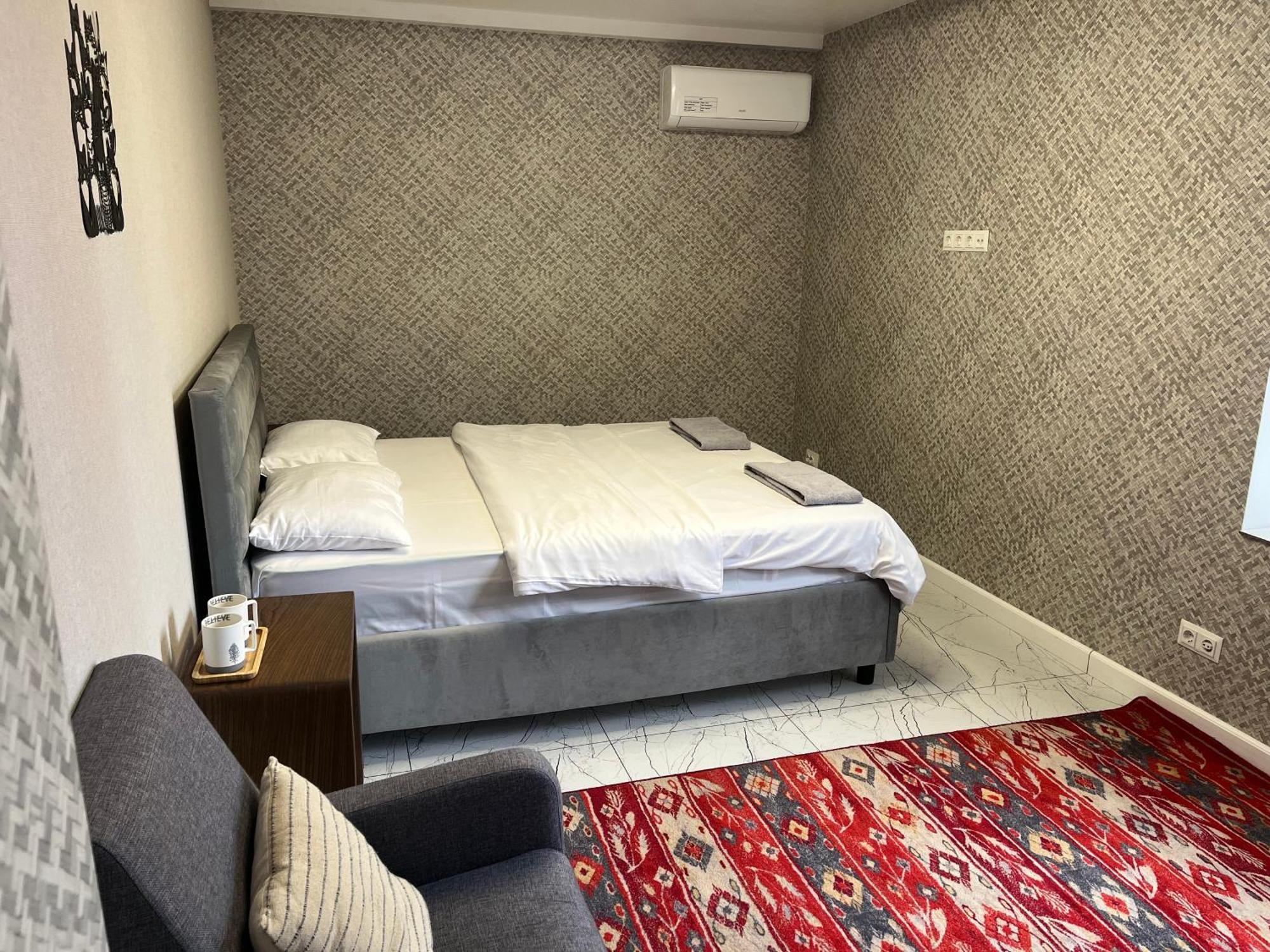 77/5 Hotel Chişinău Eksteriør billede