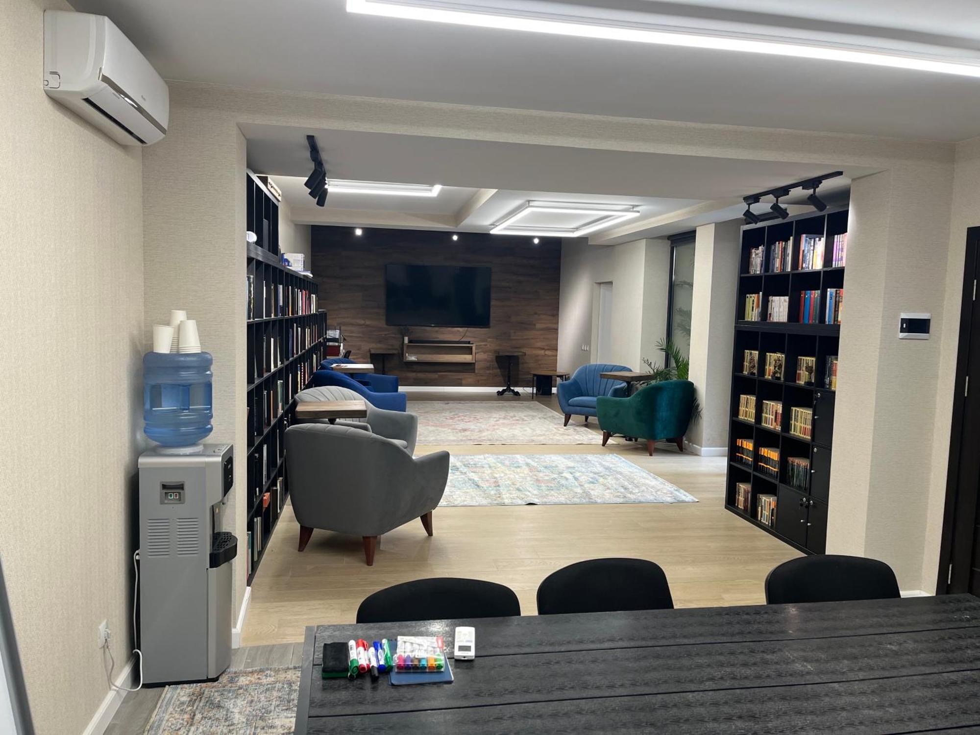 77/5 Hotel Chişinău Eksteriør billede